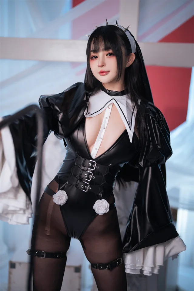 桜井宁宁 No.080 皮衣修女 写真集